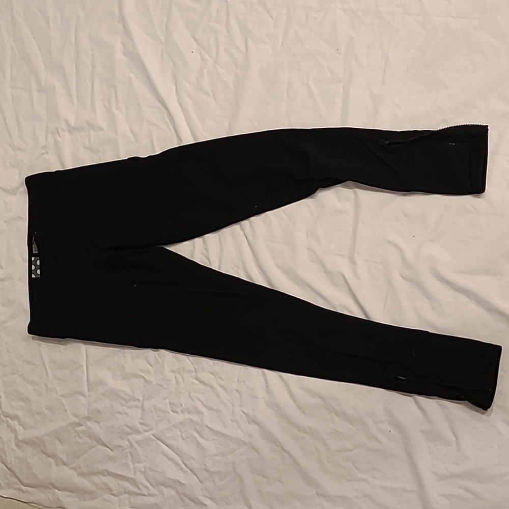 Black VS leggings